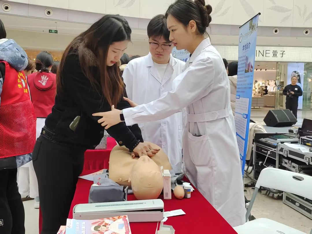 1742540413322004841.jpg 1742540413322004841.jpg