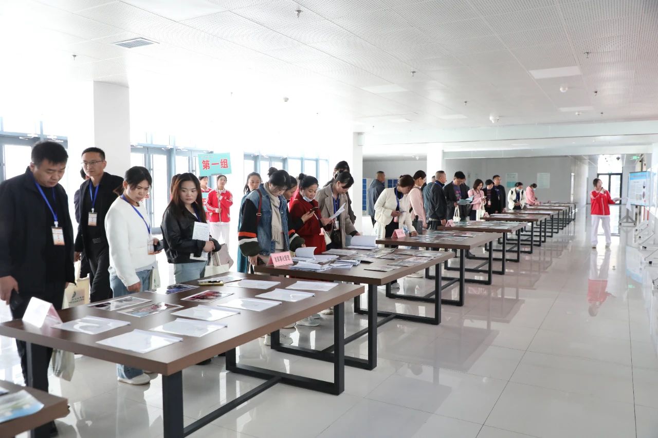 1743145920739055867.jpg 1743145920739055867.jpg