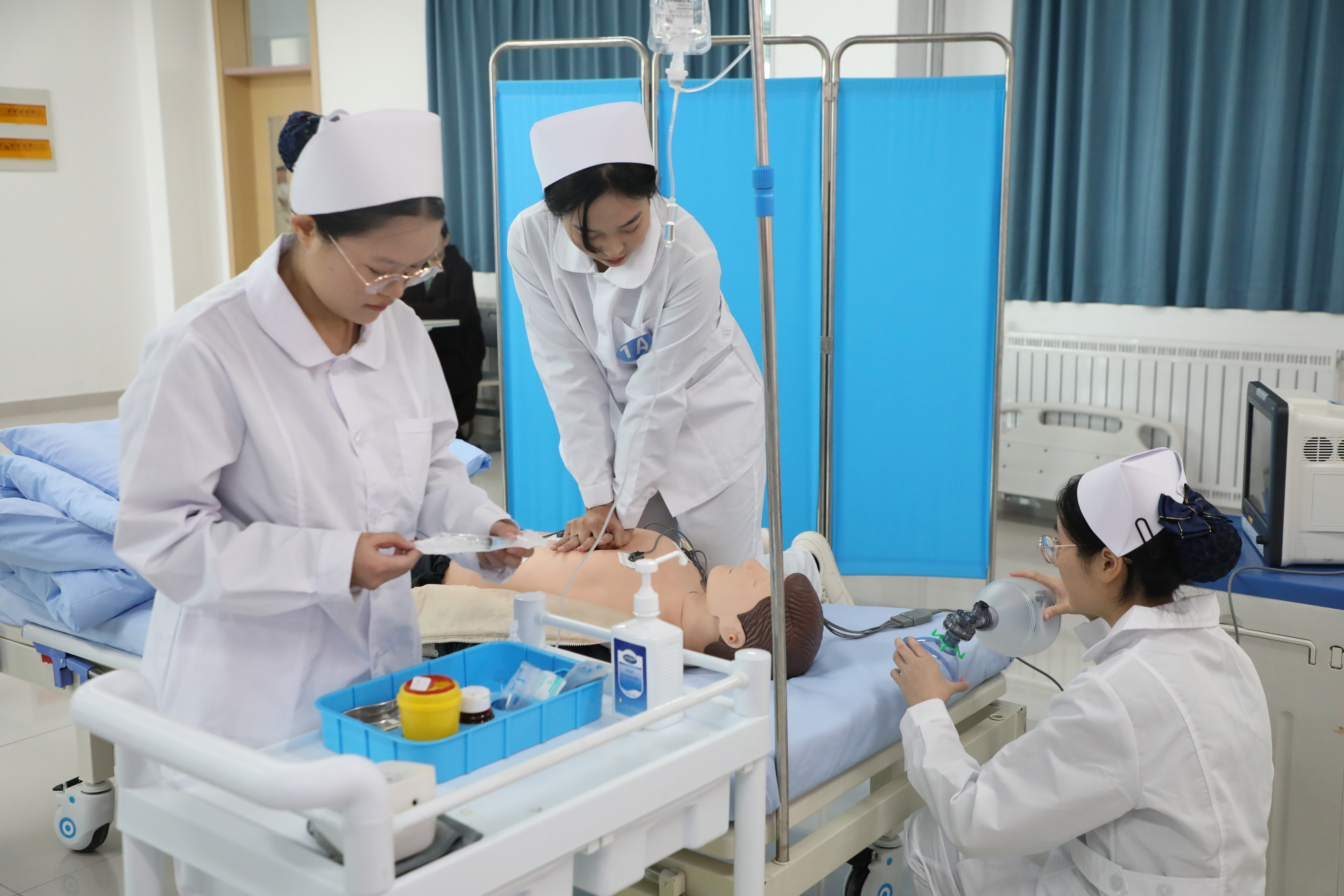 1764117640718050820.jpg 1764117640718050820.jpg