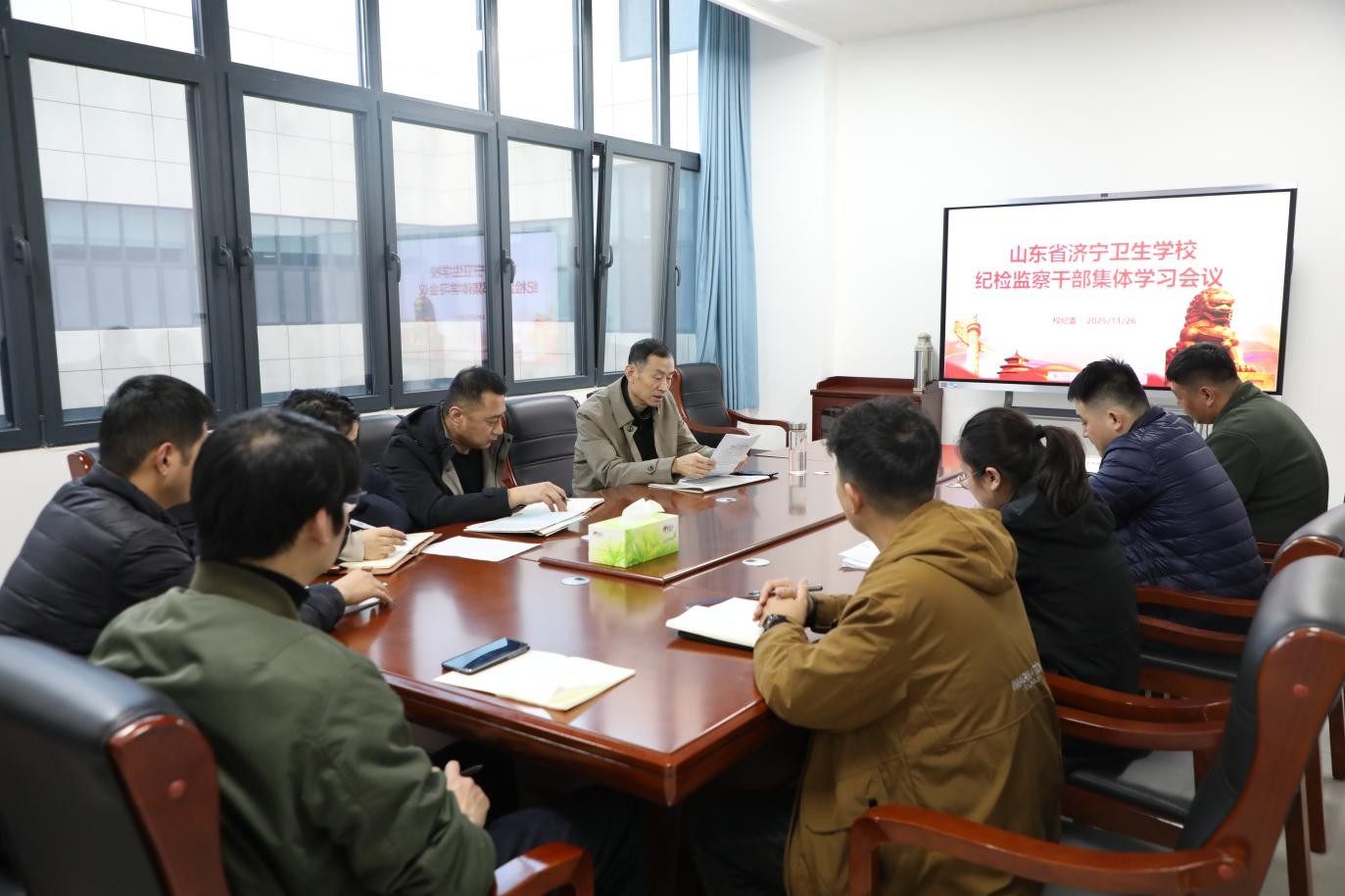 1764573286785003089.jpg 1764573286785003089.jpg